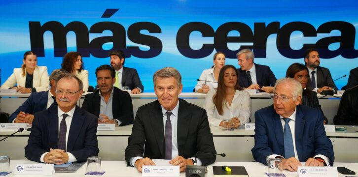 Feijóo preside la Junta Directiva Nacional del Partido Popular